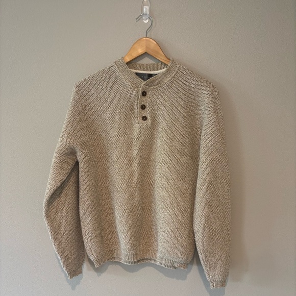 OSCAR DE LA RENTA Men’s Crewneck Long Sleeve Knit Beige Sweater Size Medium - Picture 1 of 9